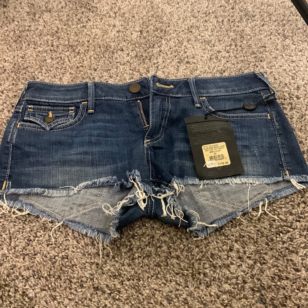Joey Cut Off Short True Religion